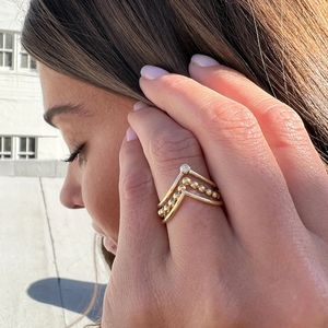 Wishbone Ring in Solid 14k Gold - Size 6